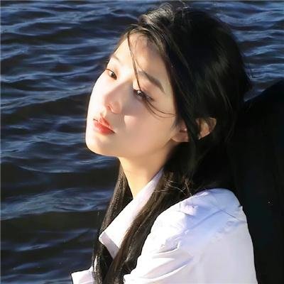 两个人一双手